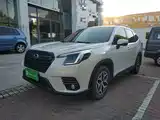 Photo 2 - Subaru Forester