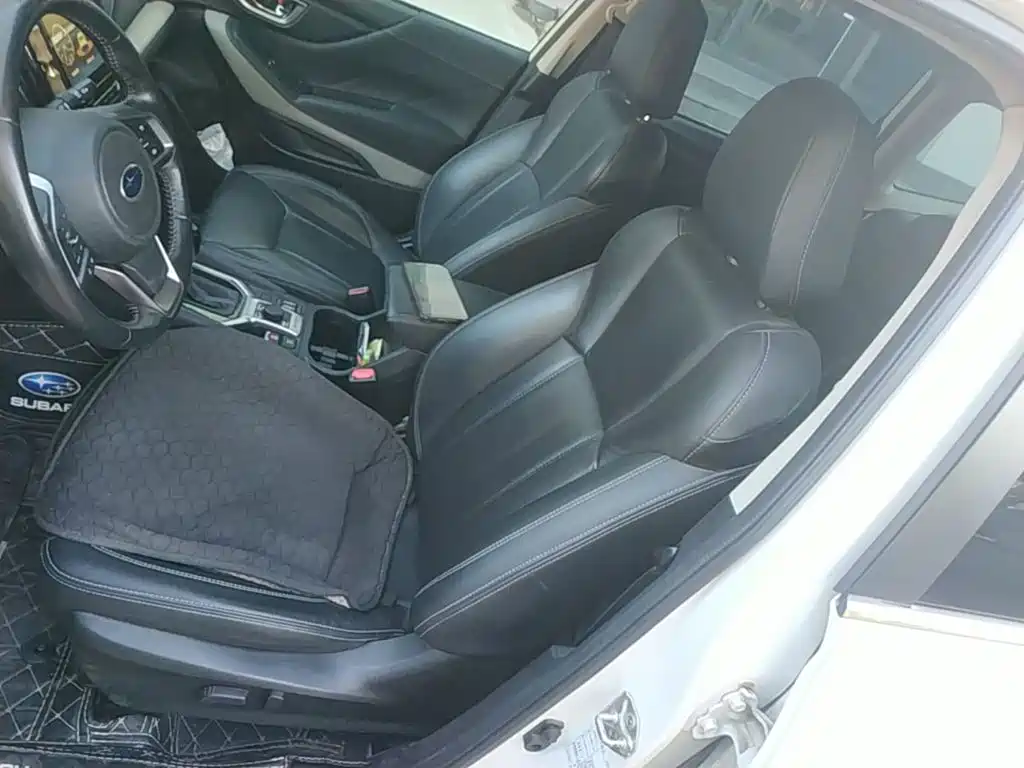 Photo 15 - Subaru Forester