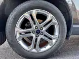 Фото 8 - Ford Edge