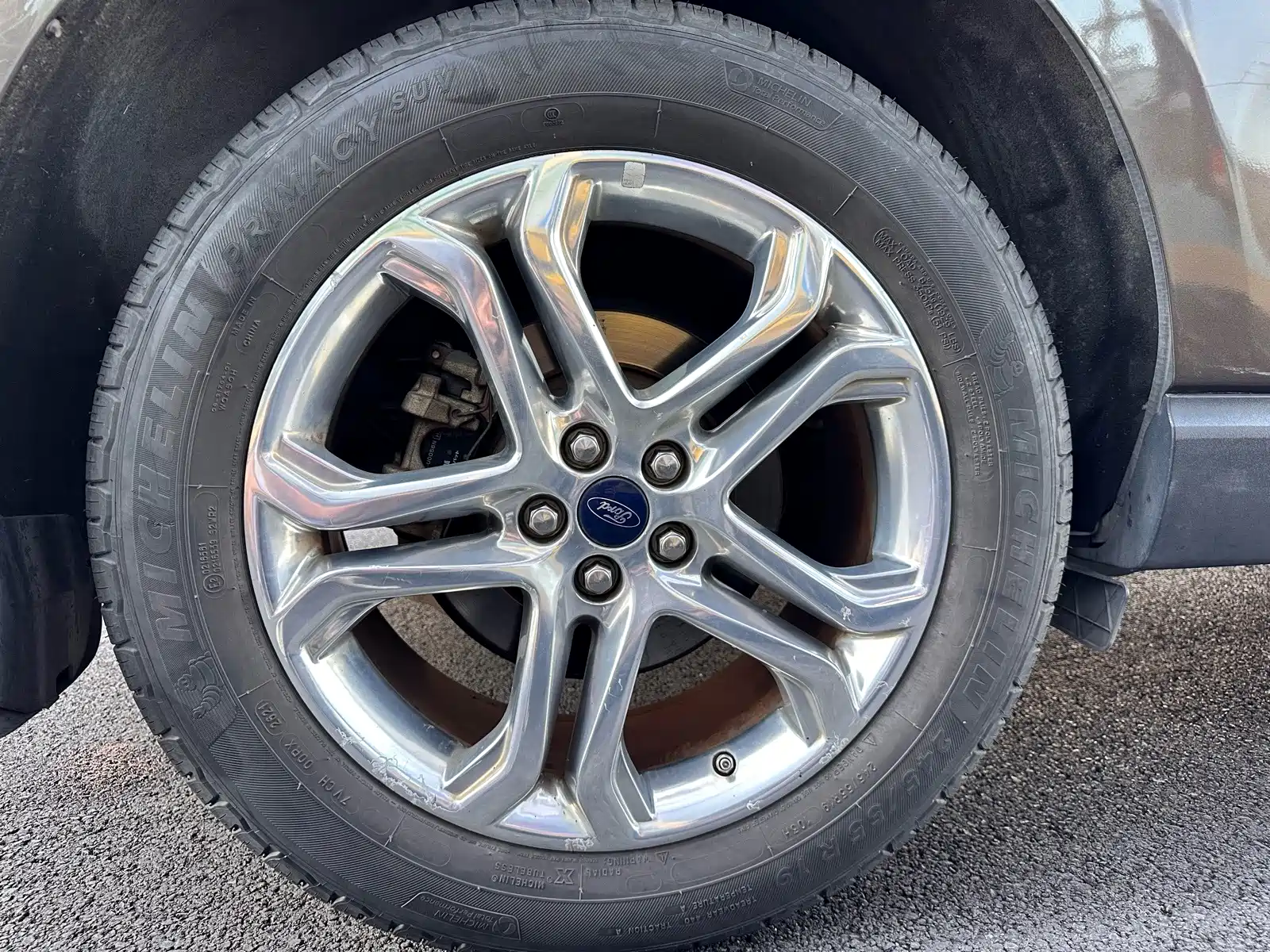 Фото 8 - Ford Edge