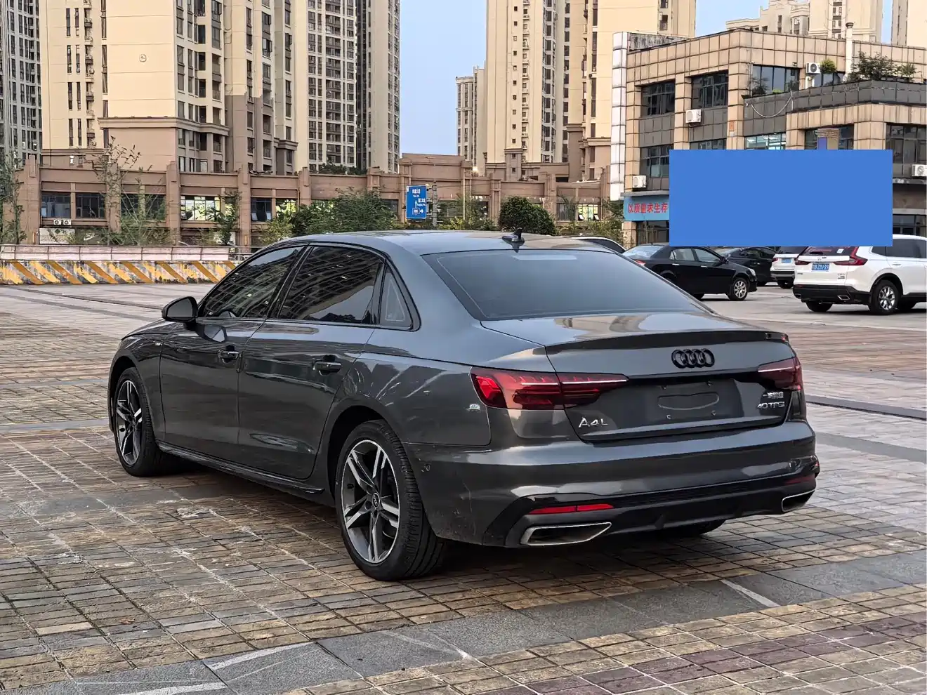 Audi A4L 2023 40 TFSI Luxury Sport фото 7
