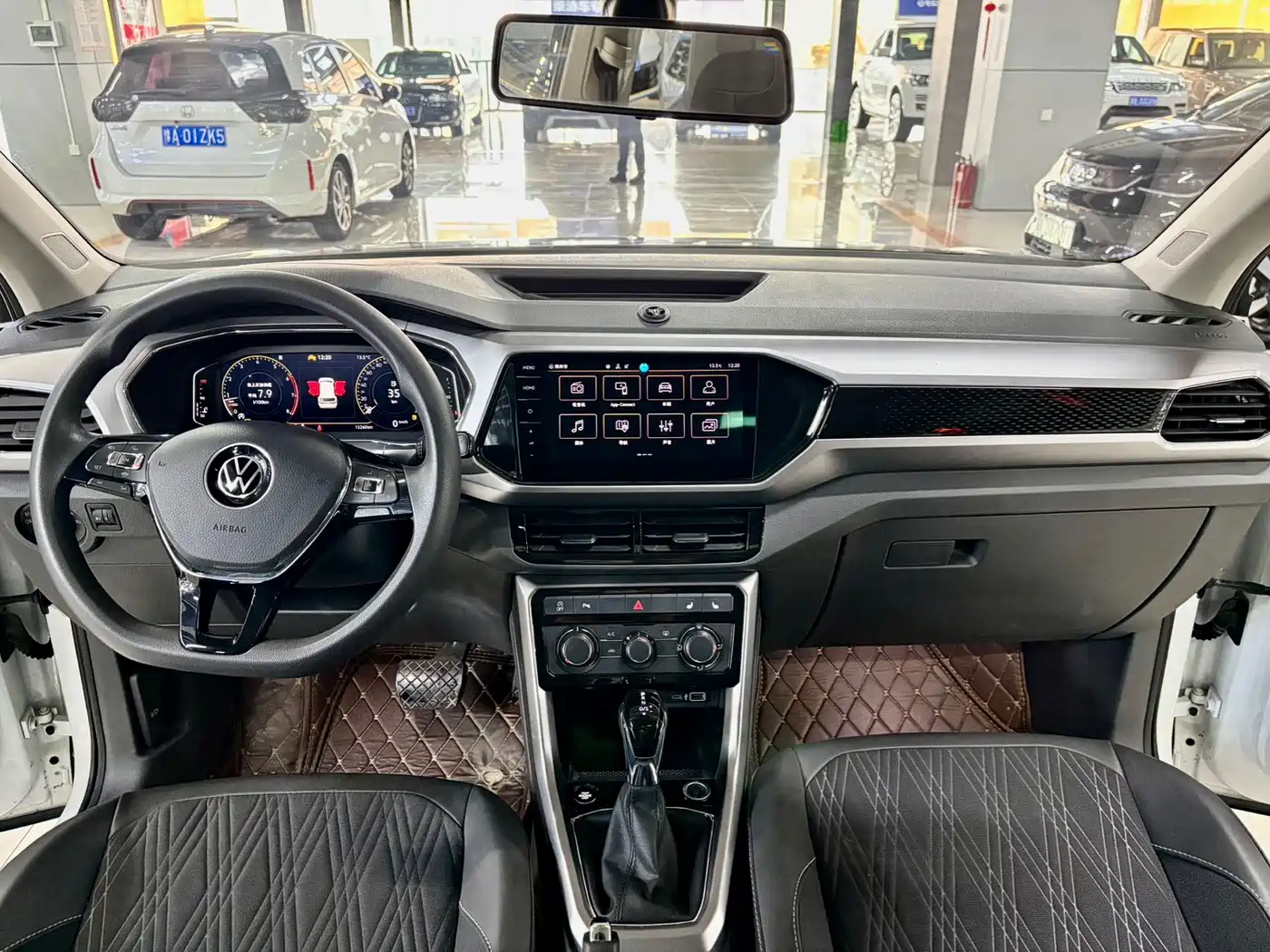 VOLKSWAGEN TU KAI