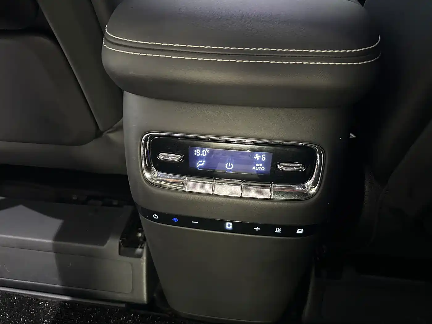 Hycan Auto Hycan V09 2024 2023 Honor Edition 620