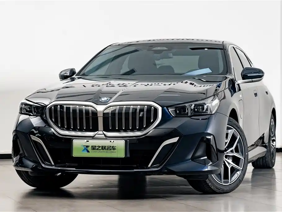 BMW I5