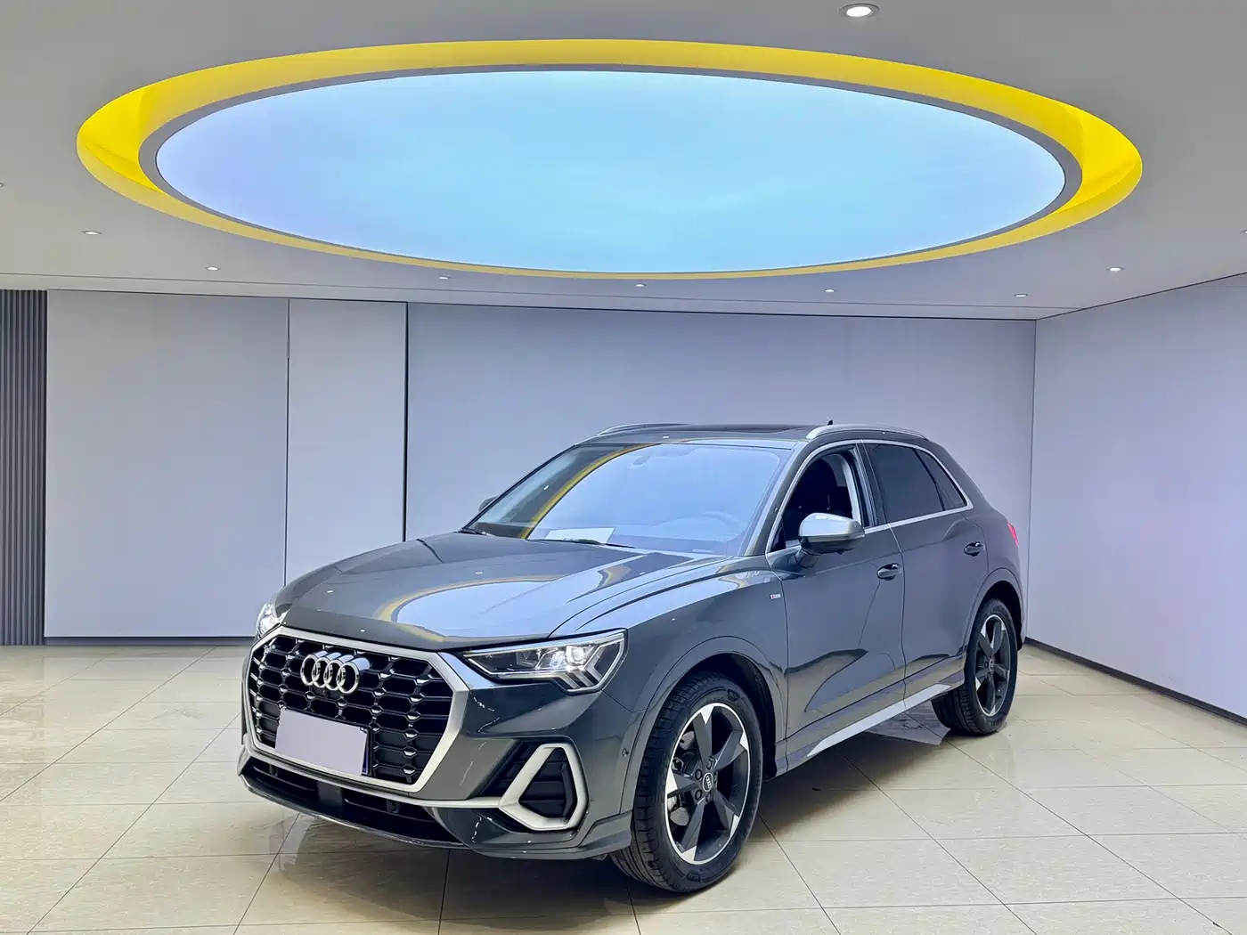 AUDI Q3 2023