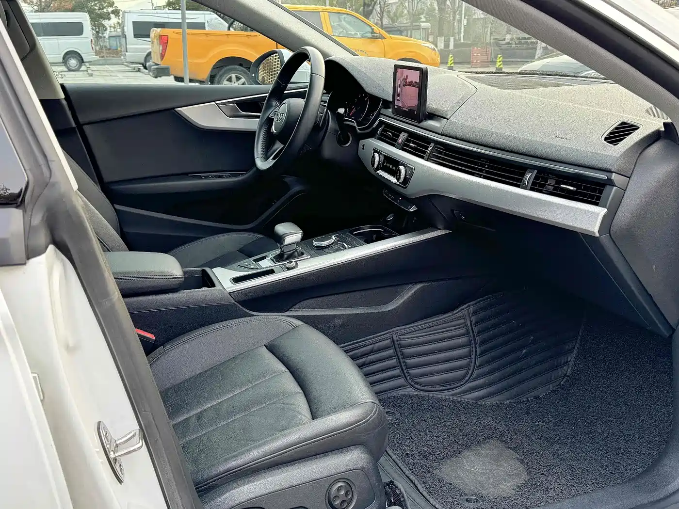 Audi A5 (Import) 2019 Sportback 40 TFSI Fashion фото 9
