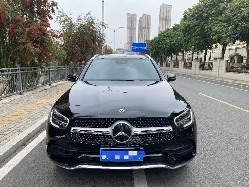 Mercedes-Benz GLC 2020 GLC 300 L 4MATIC Dynamic фото 2
