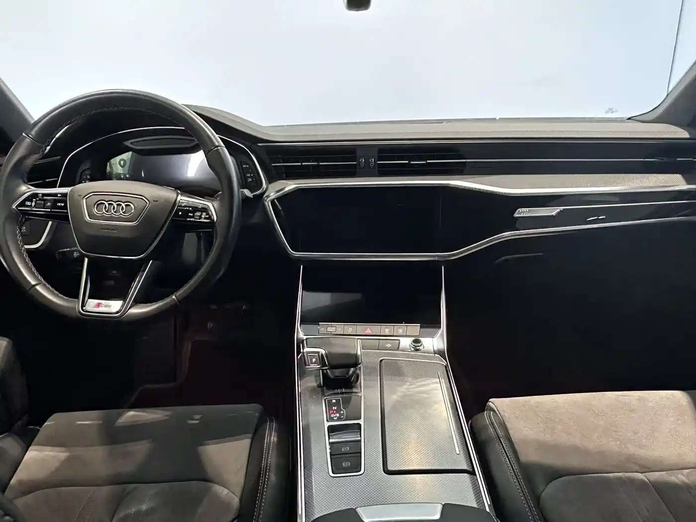 Audi A6L 2022 45 TFSI Premium Dynamic фото 8