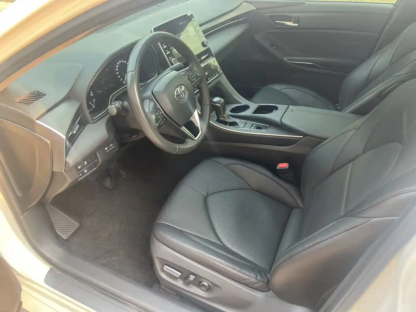 Toyota Avalon 2019 2.0L Luxury Edition (China VI) фото 7