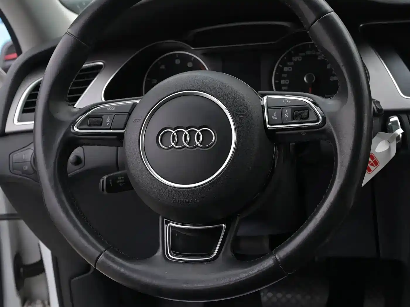 Audi A4 (Import) 2015 2014 40 TFSI allroad quattro plus