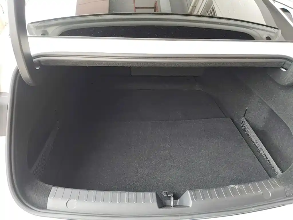 Geely Galaxy Galaxy E8 2024 2024 665km RWD Starship Voyager Edition
