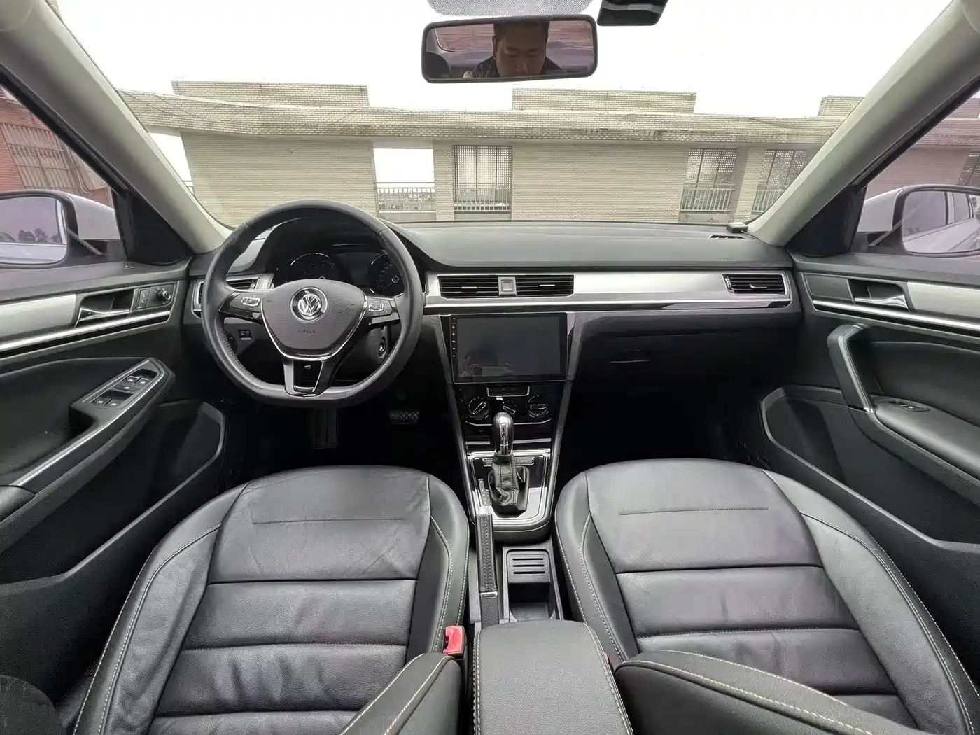 Volkswagen Bora 2018 1.5L Automatic Comfort фото 11