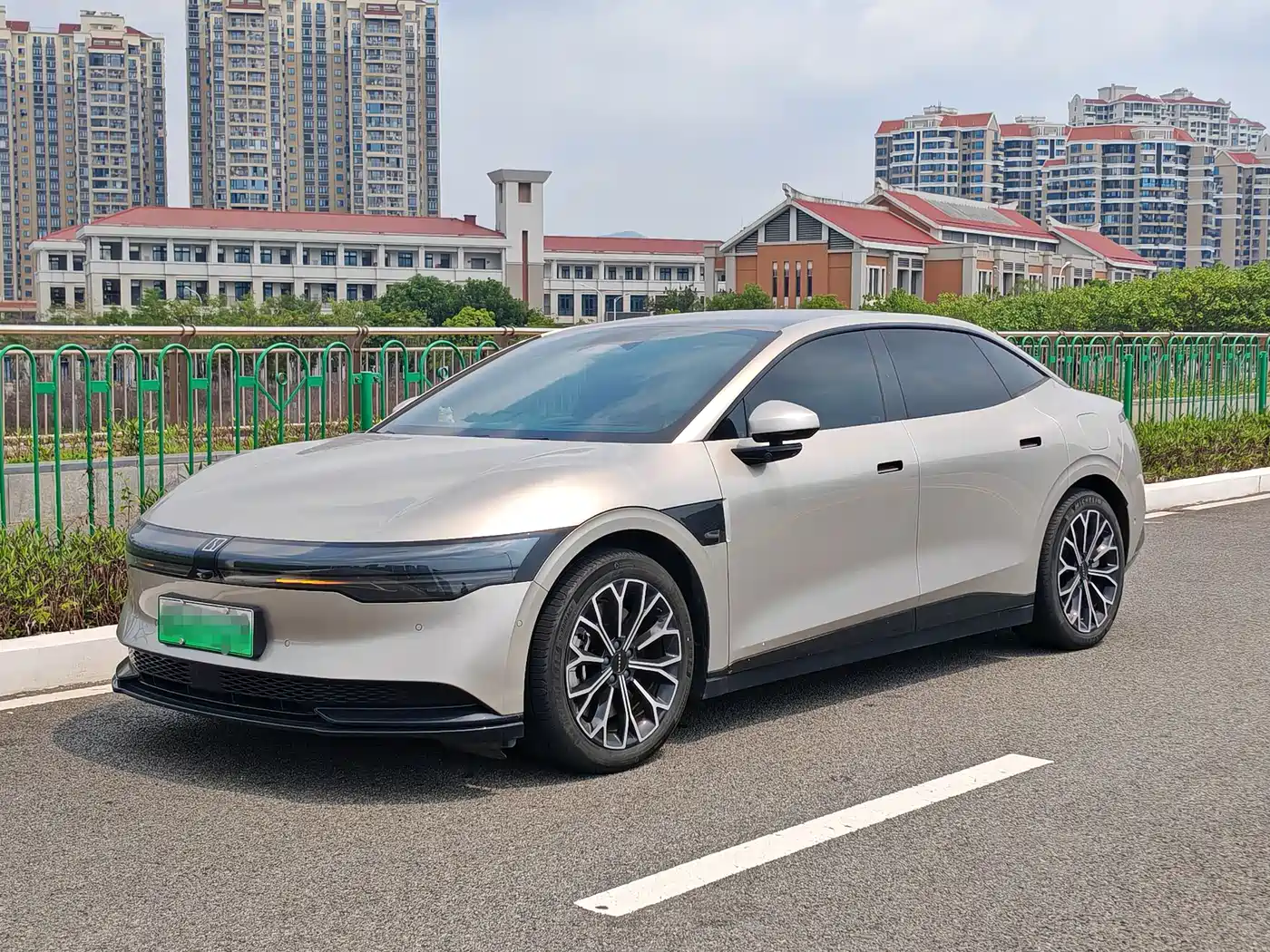ZEEKR 007 2024 AWD Edition 75kWh