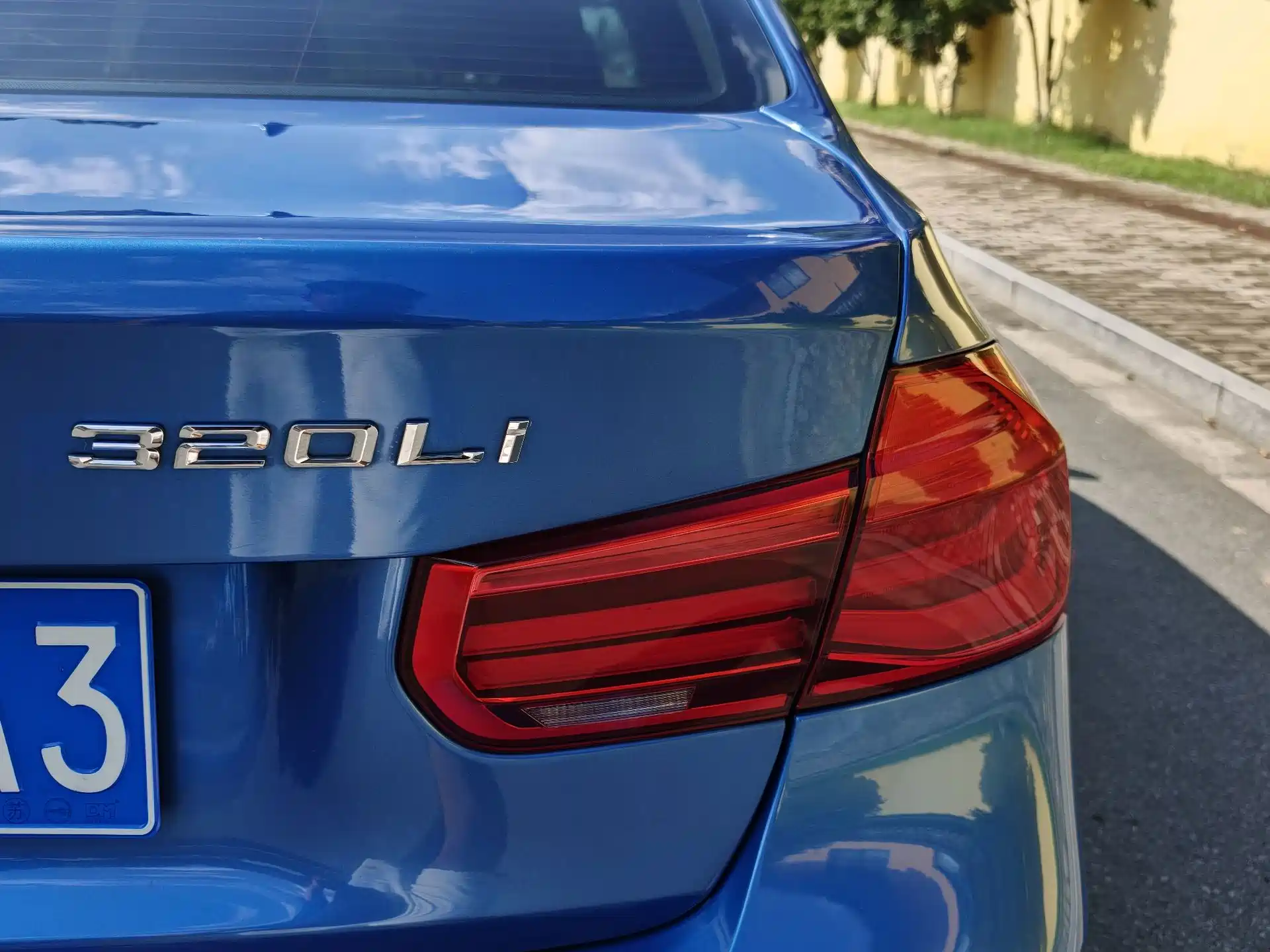 Фото 10 - BMW 3 Series