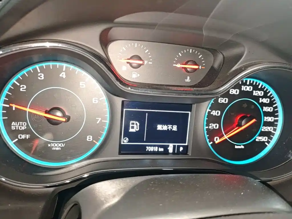 Chevrolet Cruze 2019 2018 Redline 320 Automatic Pioneer Edition