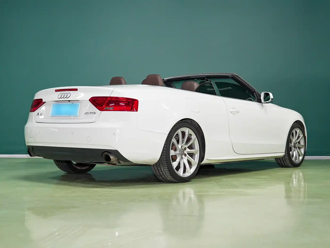 Audi A5 (Import) 2012 2.0TFSI Cabriolet фото 3
