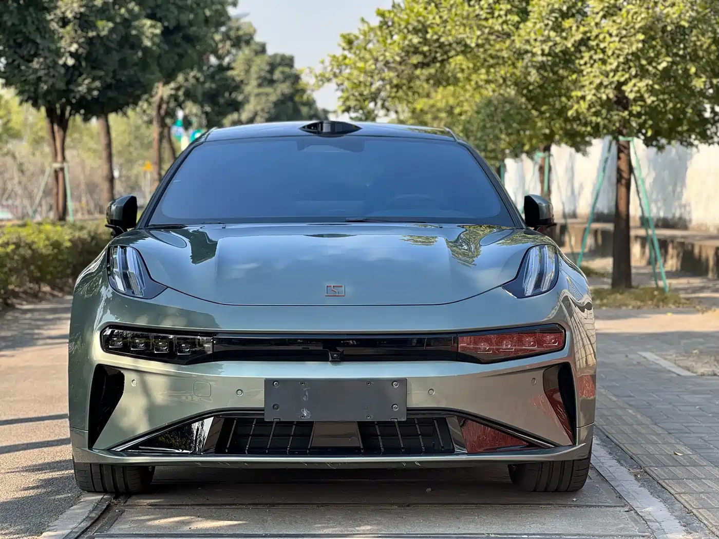 ZEEKR EXTREME KRYPTON 001