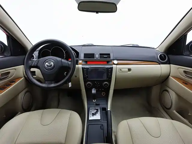 Mazda 3 2006 Model 2.0L Automatic Luxury — фото 5