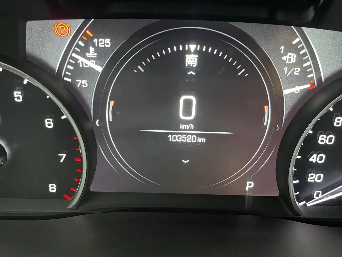 Cadillac XT5 2018 25T Luxury фото 10