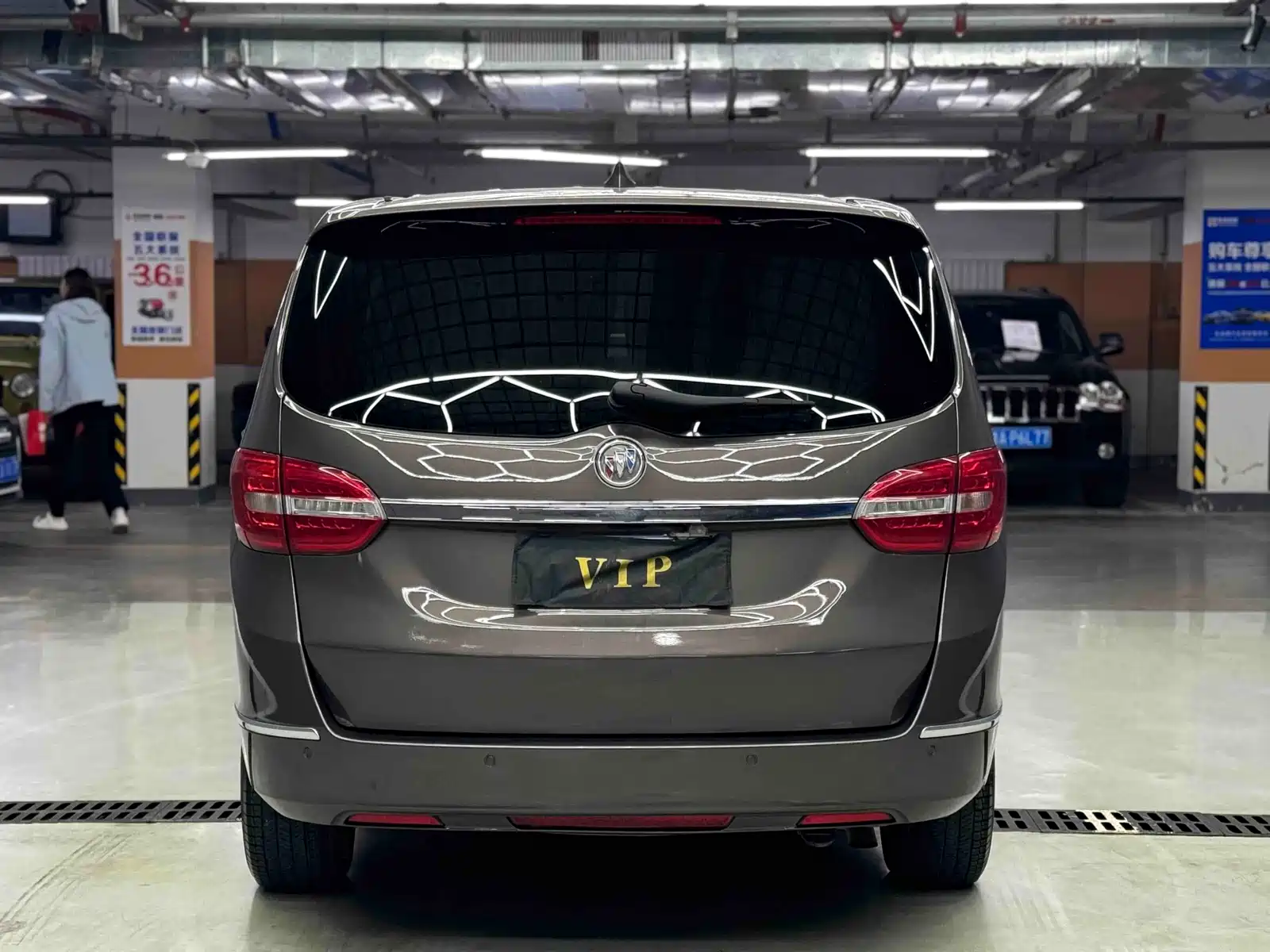 Фото 8 - Buick GL8