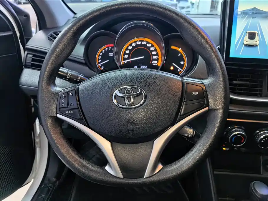 Toyota YARiS L Zhi Xiang 2022 1.5L CVT Leading PLUS Edition фото 15