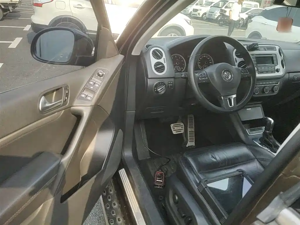 Volkswagen Tiguan 2015 1.8TSI Automatic 2WD Comfortline фото 16