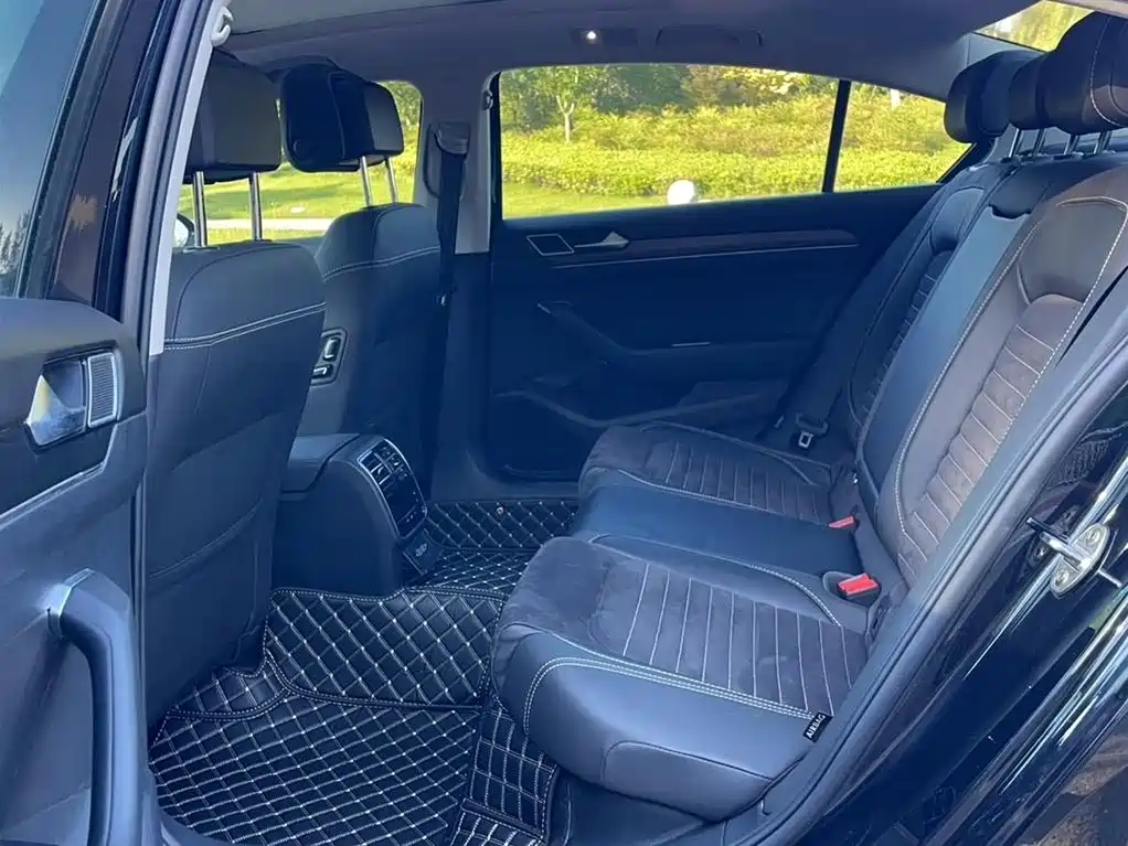 Volkswagen Magotan 2020 380TSI DSG Luxury фото 13