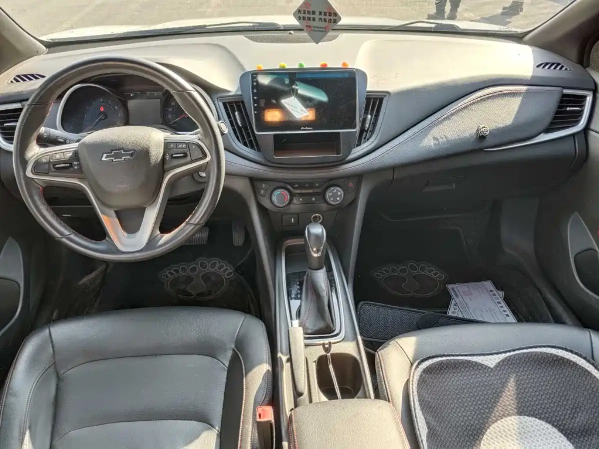 Chevrolet Monza 2019 RS 330T Auto Smooth Edition China VI фото 4
