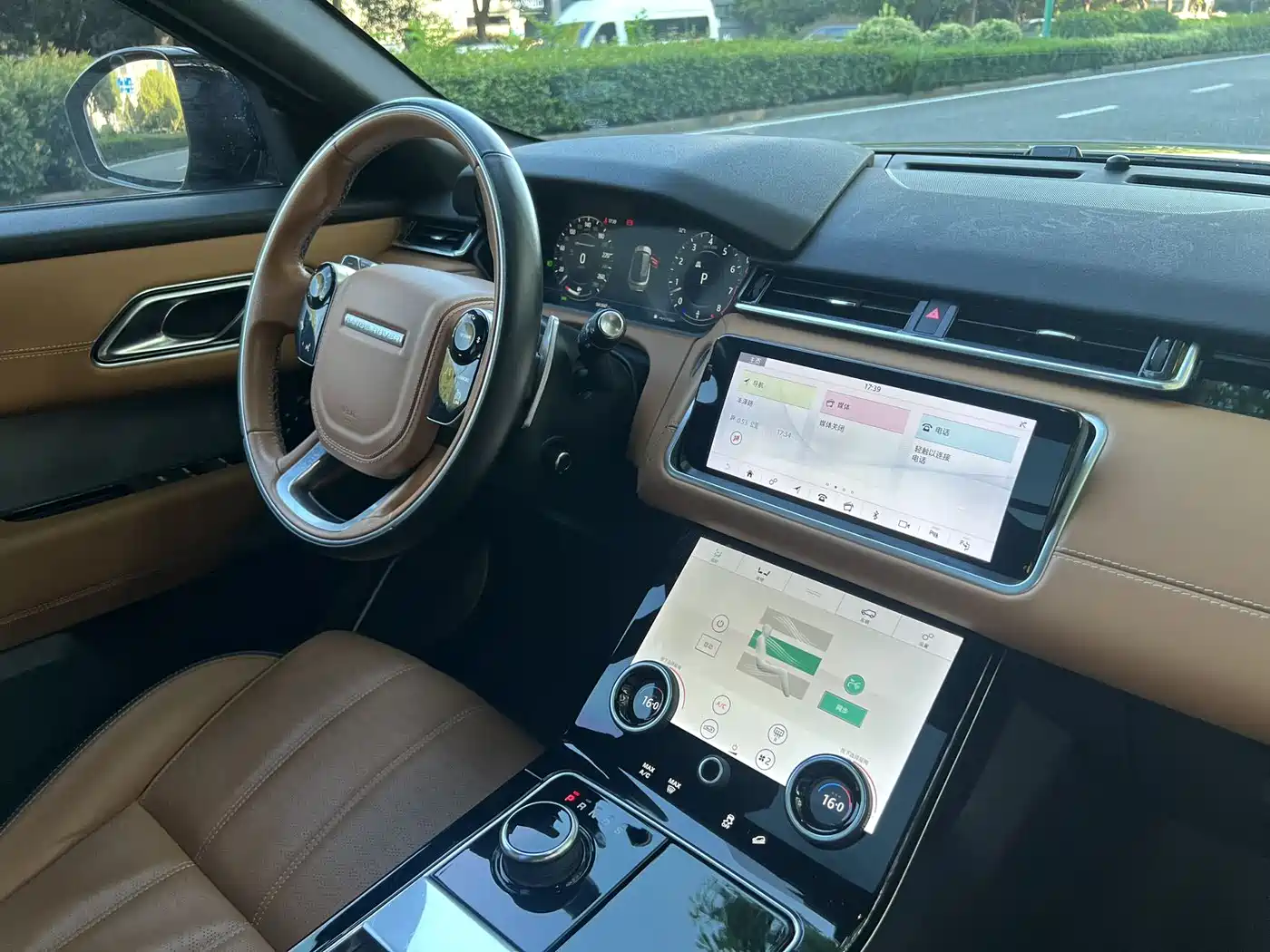 Land Rover Range Rover Velar 2018 P380 R-DYNAMIC HSE фото 13