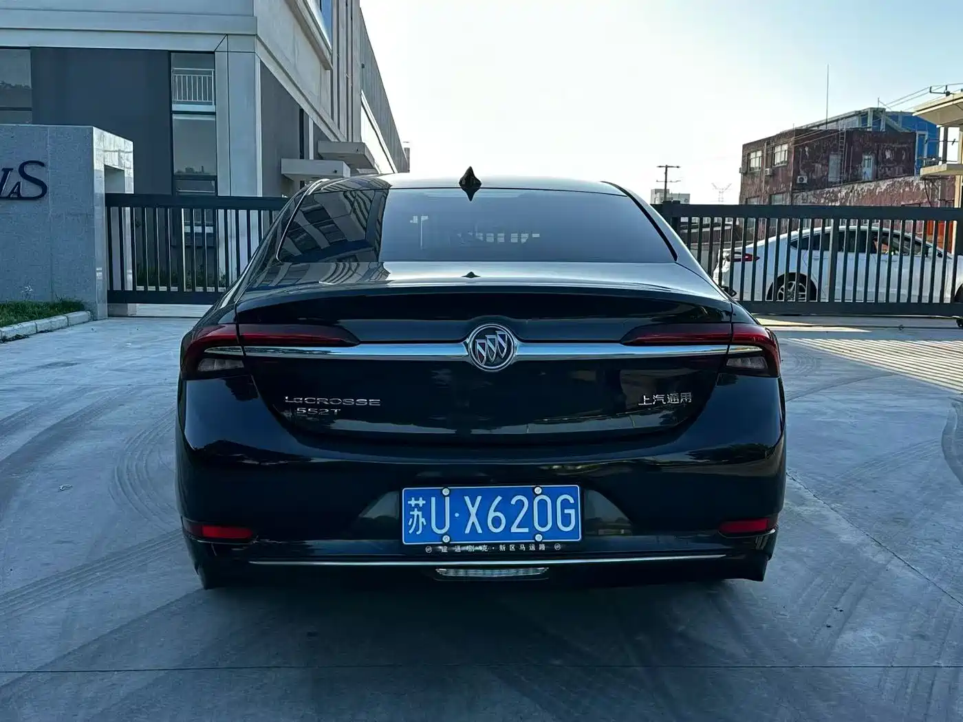 BUICK LACROSSE