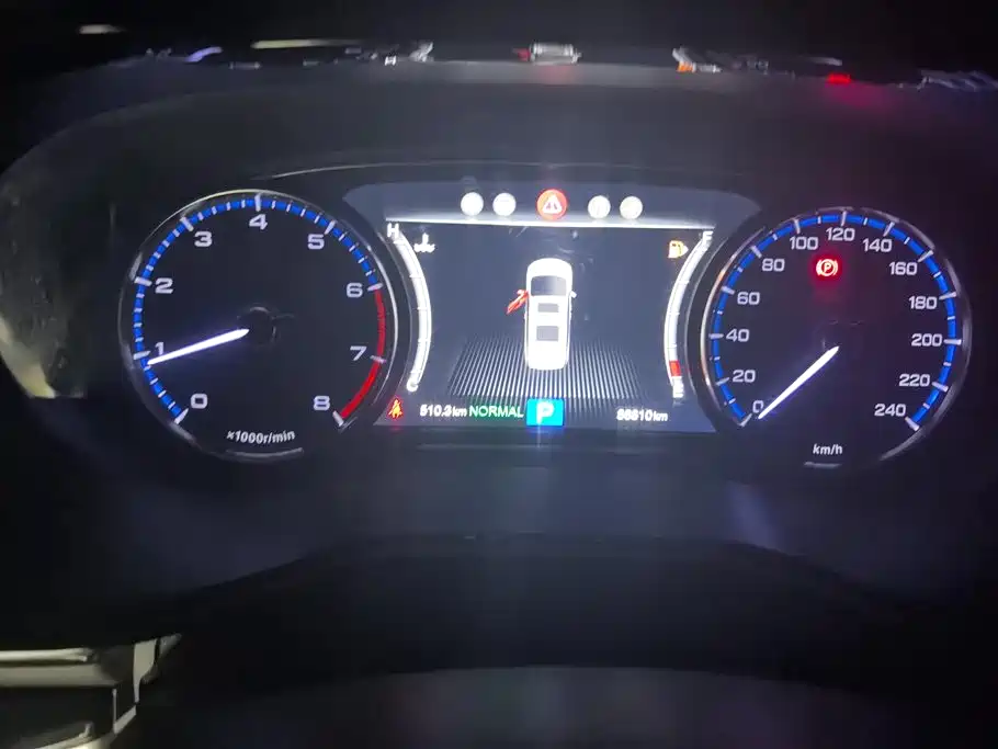 GAC Trumpchi Trumpchi M8 2018 320T Flagship Edition фото 14