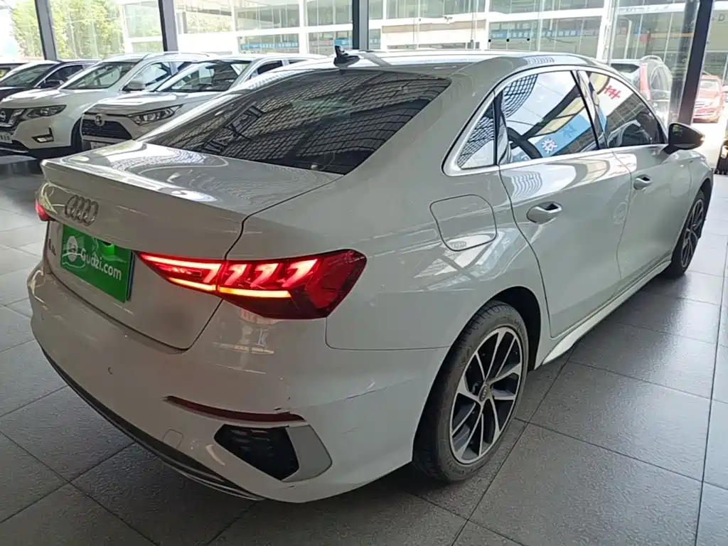 Фото 7 - Audi A3