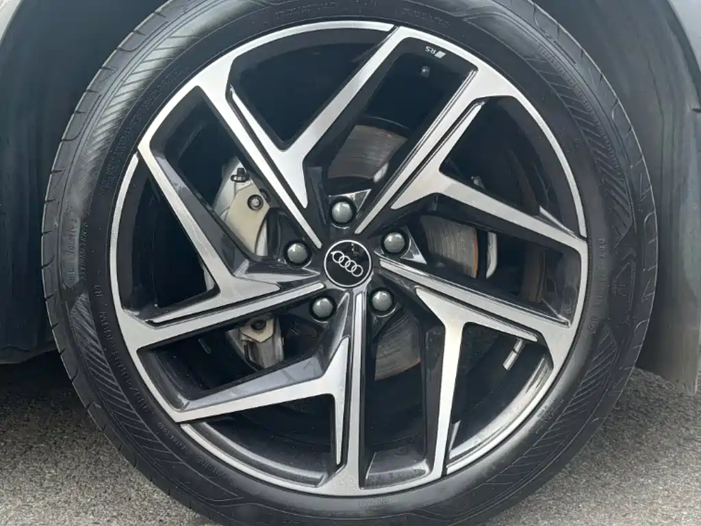 Audi Q6L e-tron 2025 2025 Model Pioneer Edition