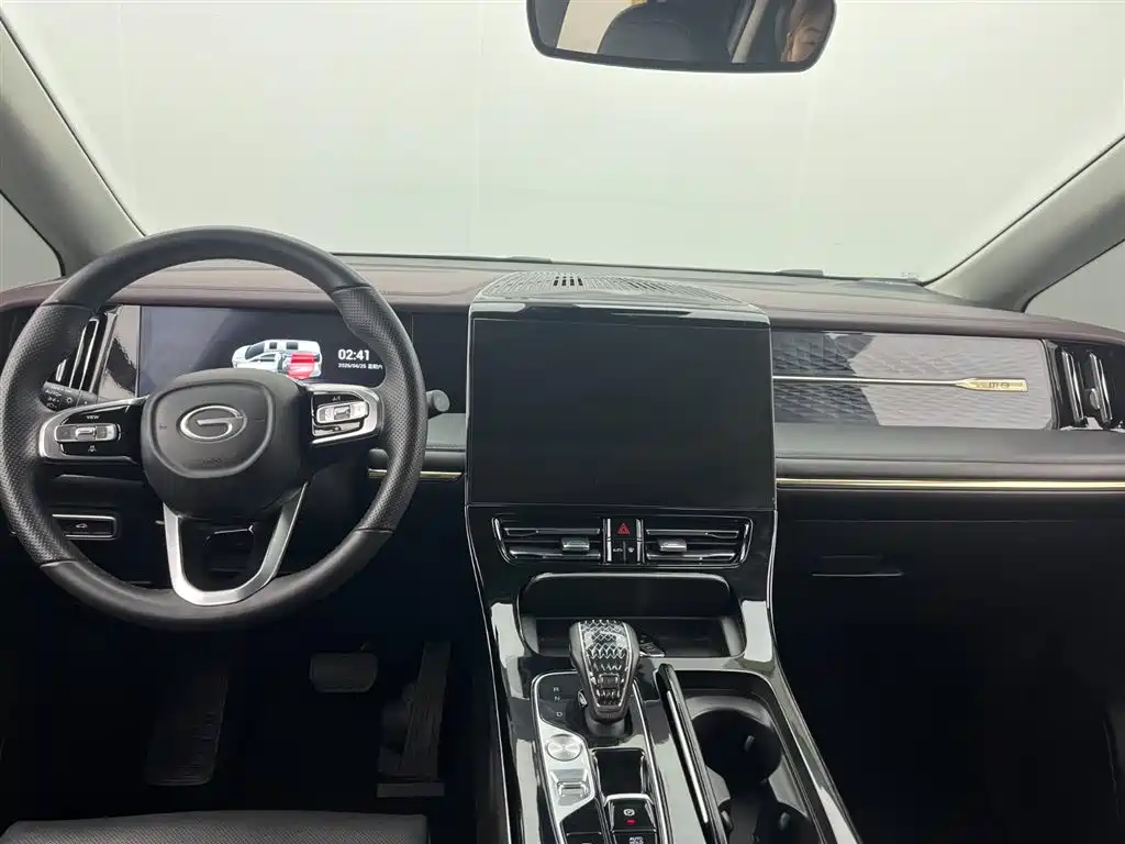 GAC TRUMPCHI TRUMPCHI M8
