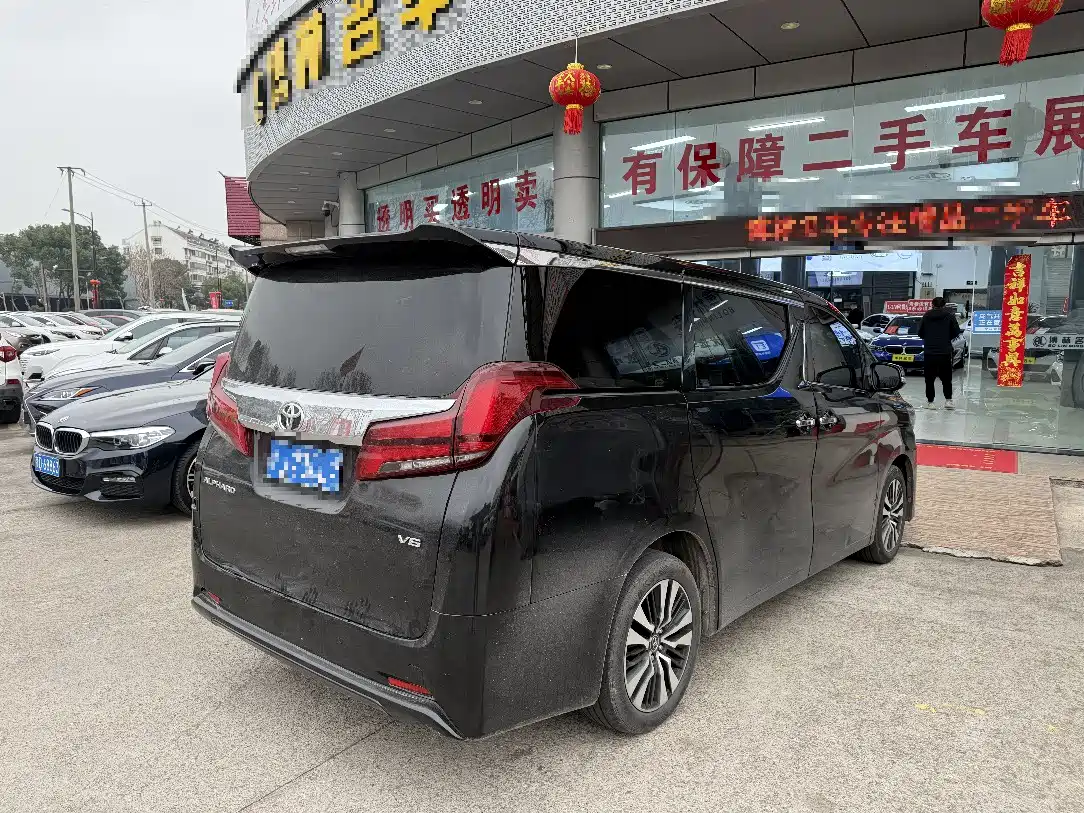 Toyota Alphard 2018 Facelift 3.5L Luxury Edition фото 8