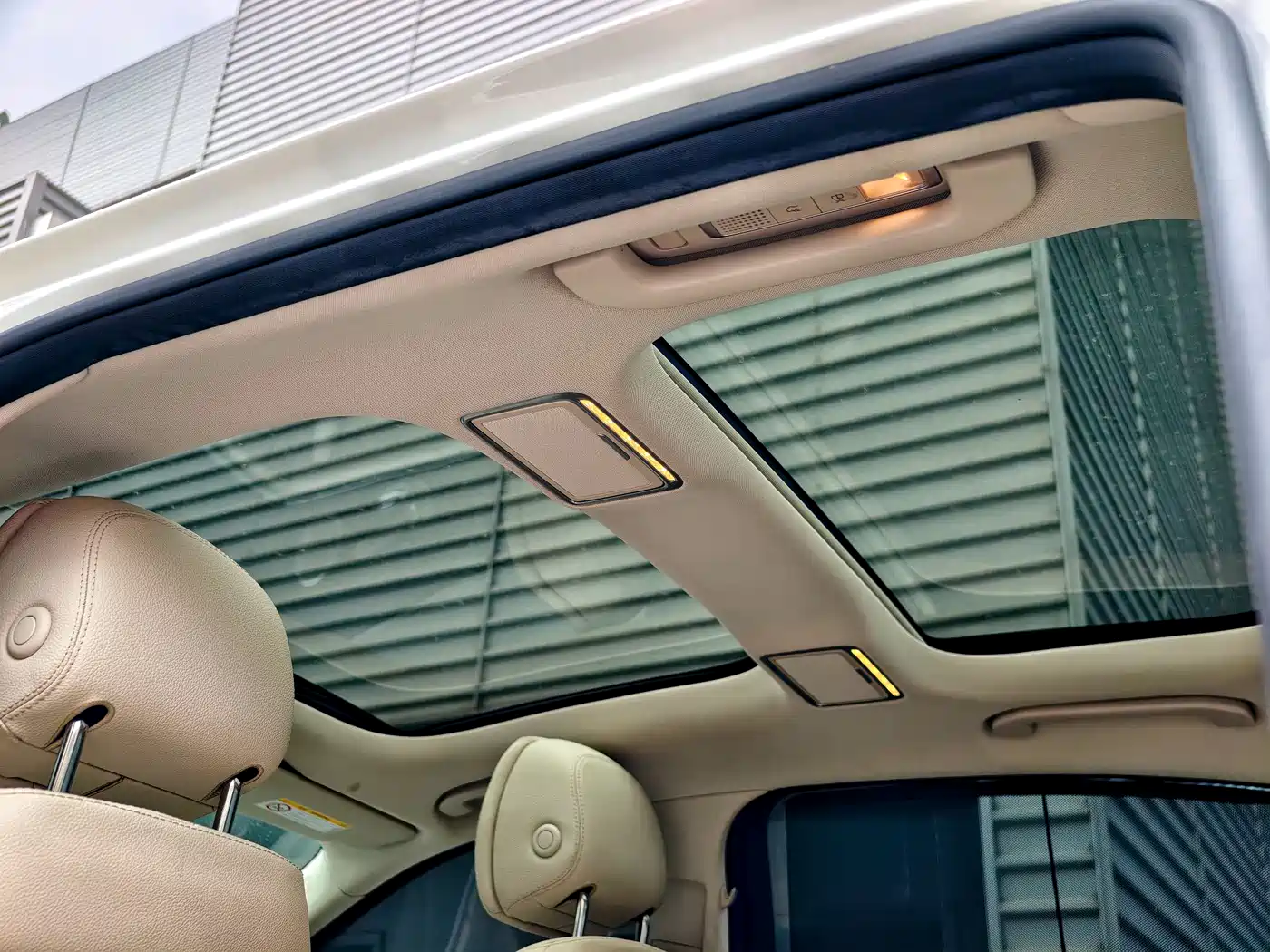 Mercedes-Benz E-Class 2023 Facelift E 300 L Sport Luxury фото 25