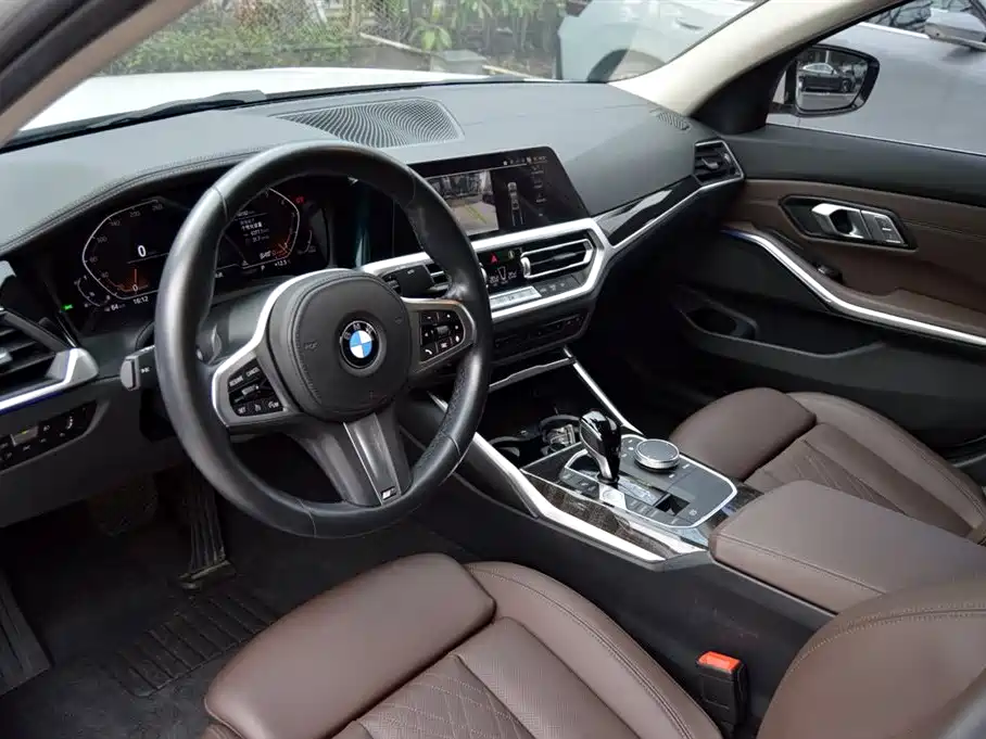 BMW 3 Series 2022 325Li M Sport Package фото 8