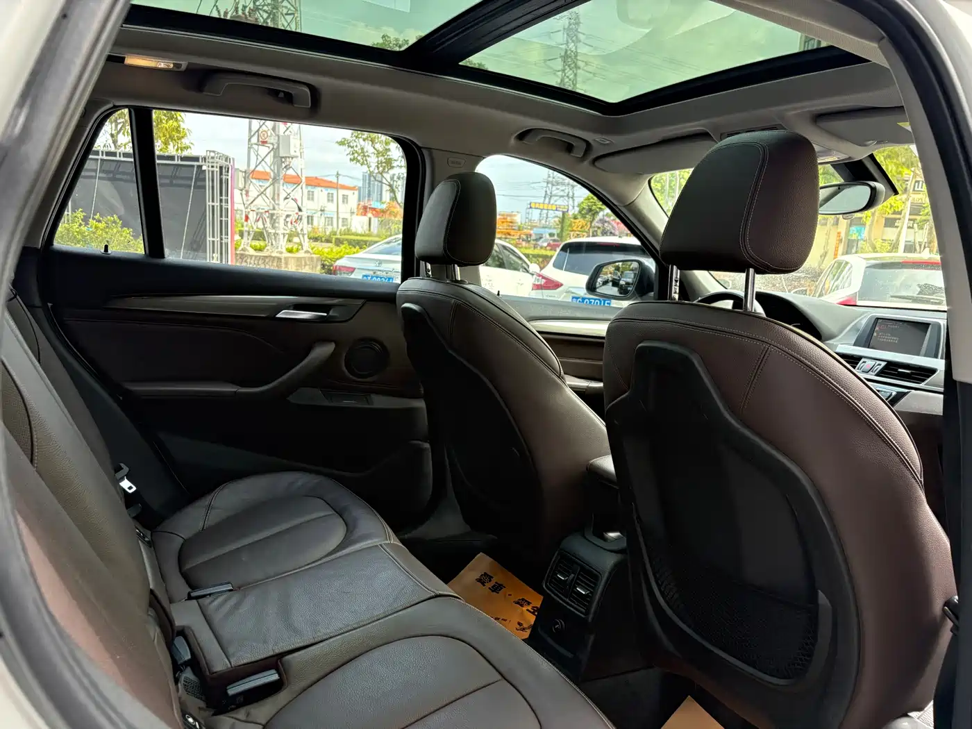 BMW X1 2016 sDrive20Li Luxury Model фото 4
