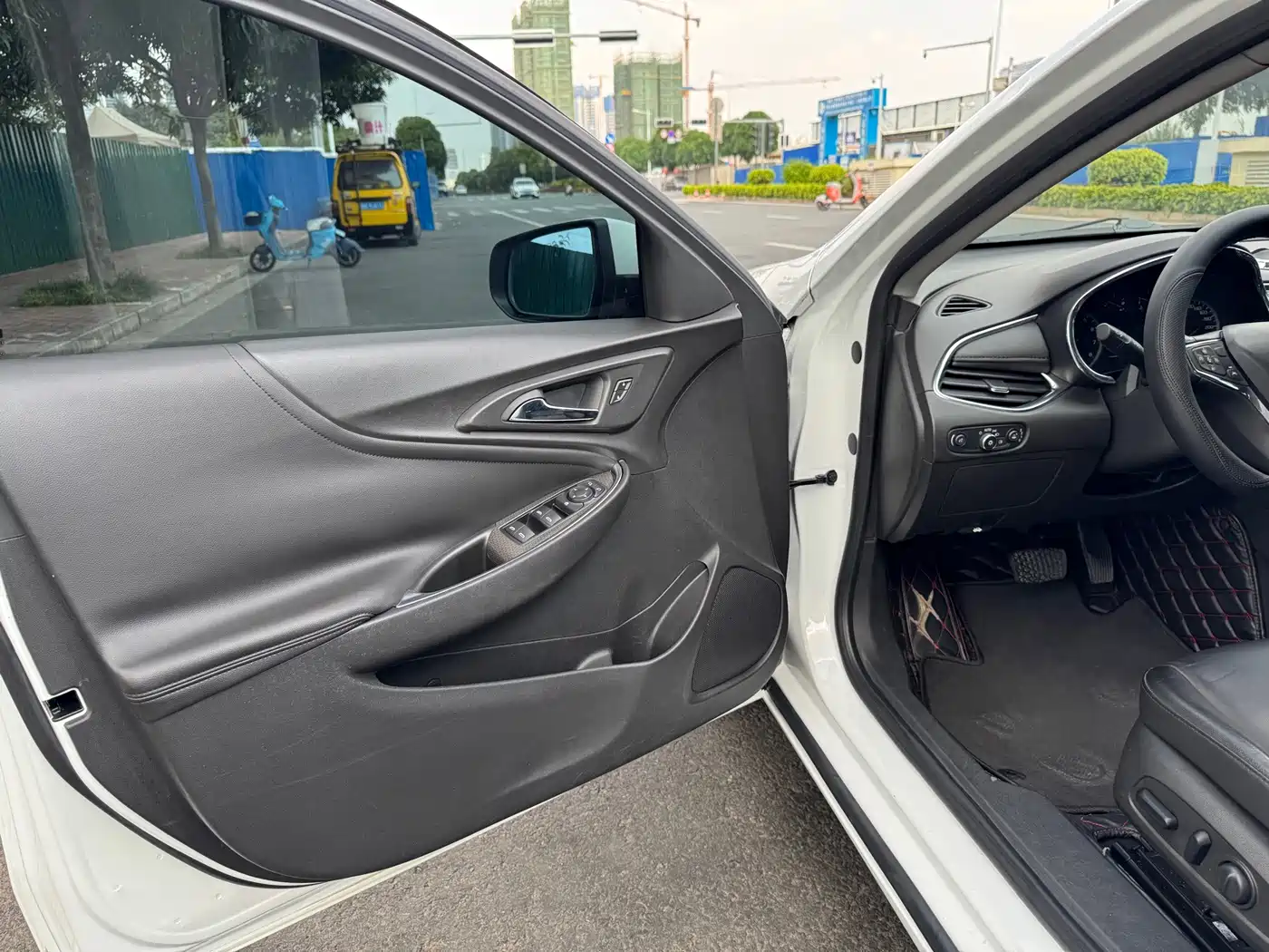 Chevrolet Malibu XL 2017 2017 1.5T Auto Sport Edition