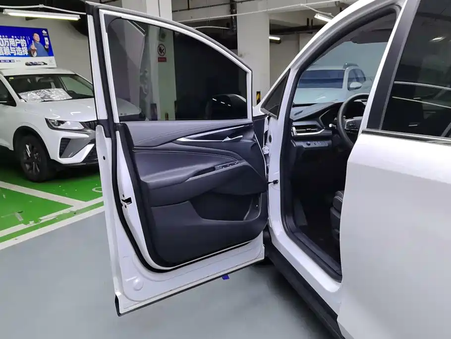 SAIC Maxus Maxus G50 2024 2023 Model PLUS 1.5T Happiness Recommended Auto Cruise Edition