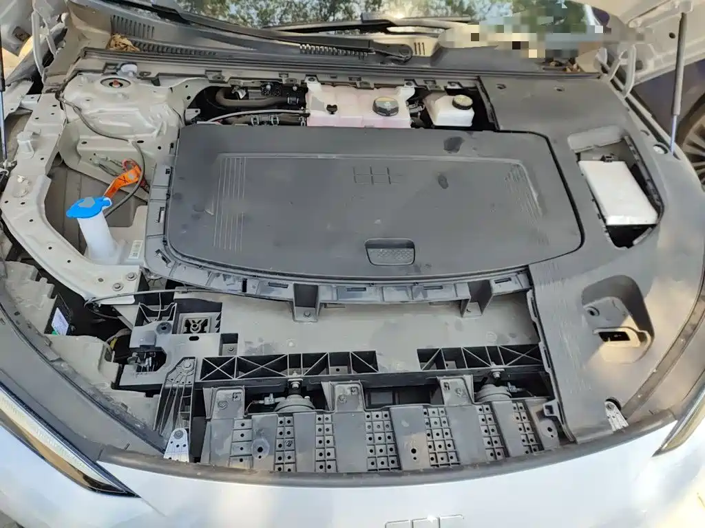 Geely Galaxy Galaxy E8 2024 2024 665km RWD Starship Voyager Edition