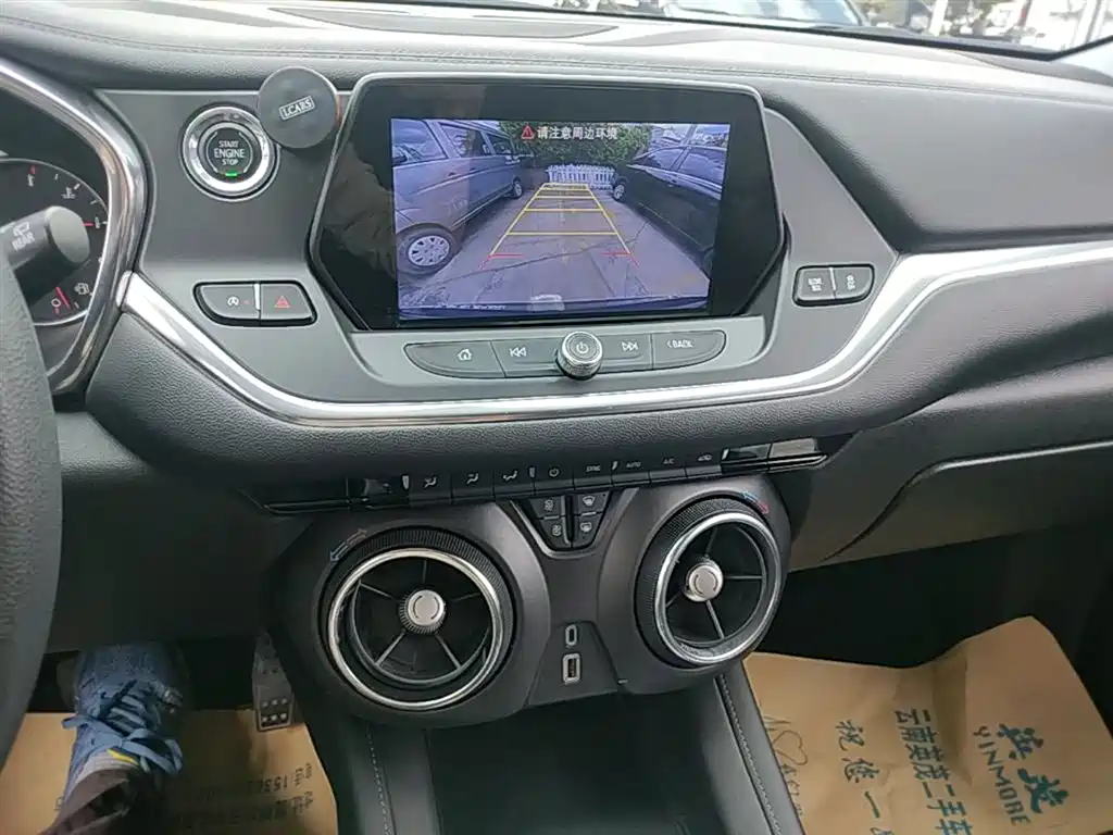 Chevrolet Trailblazer 2022 Mild Hybrid 650T 7-seater Style Edition фото 13