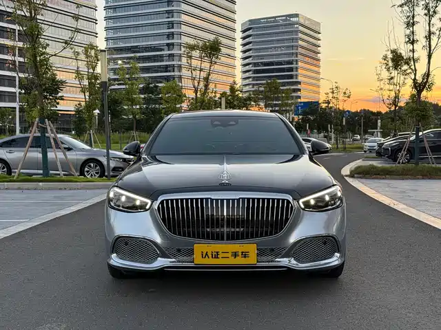 Mercedes-Benz Maybach S-Class 2023