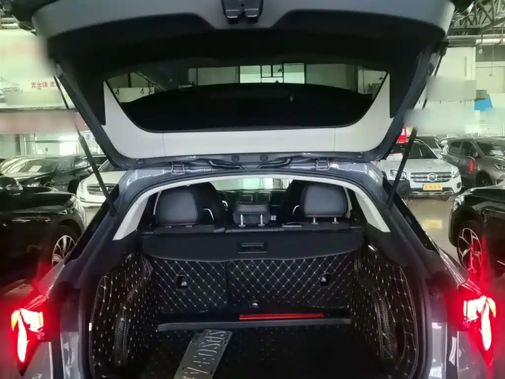 Lynk & Co 02 2019 High Energy Edition 2.0T Automatic 2WD Power Pro China VI фото 19