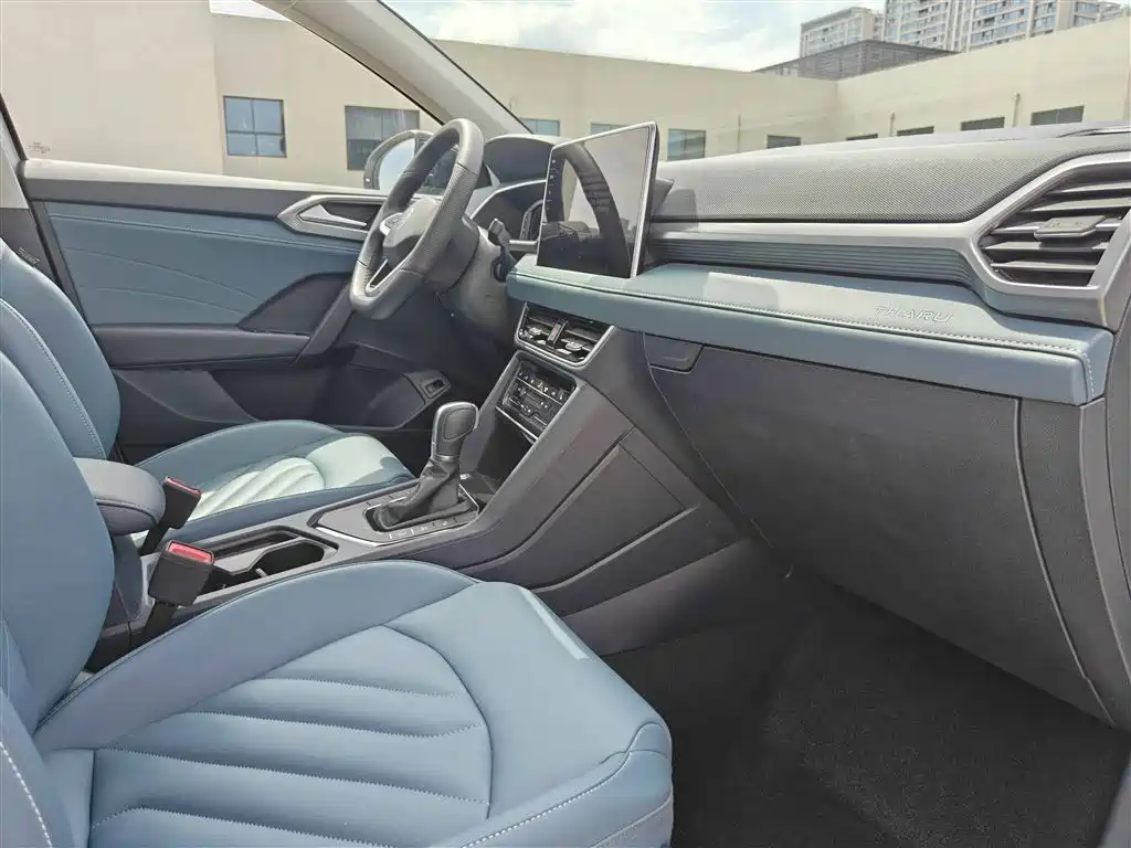 Volkswagen Tharu 2024 300TSI 2WD Moon Premium Edition фото 17