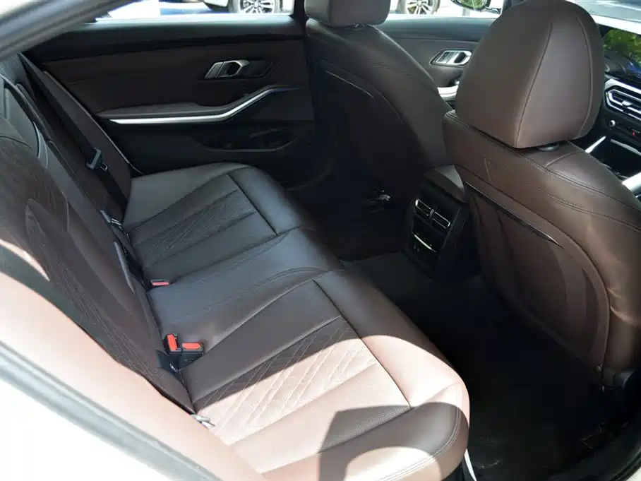 BMW i3 2024 eDrive 35 L фото 14
