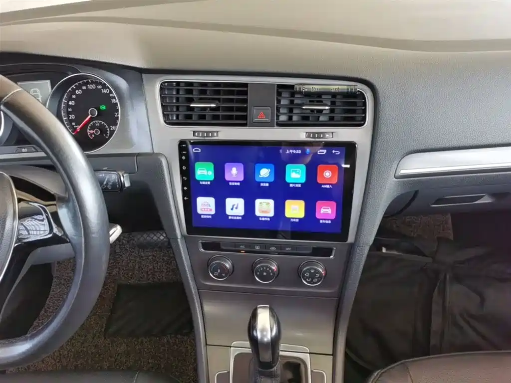 Volkswagen Golf 2016 1.6L Automatic Comfort фото 13