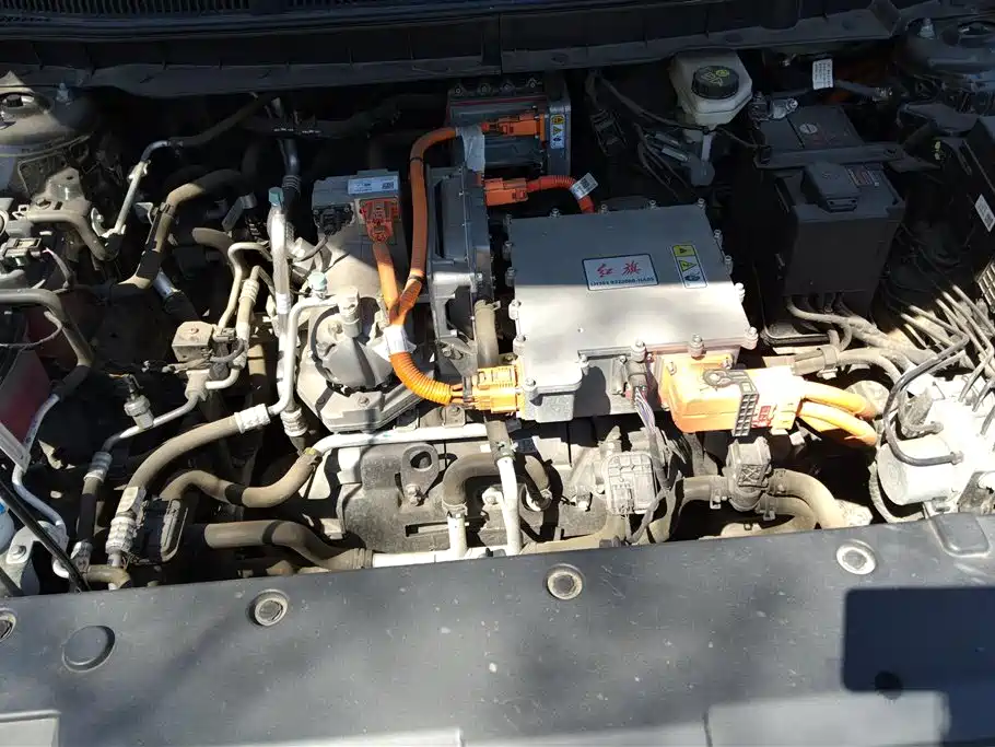 Hongqi E-QM5 2023 560km PLUS фото 10
