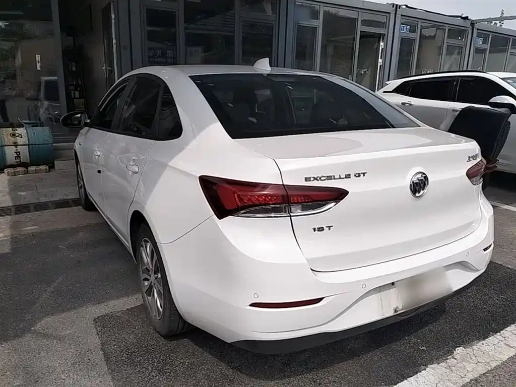Buick Excelle 2019 18T Auto Connected Elite China VI фото 5