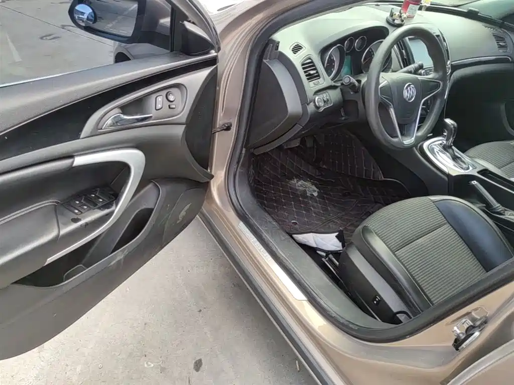 Buick Regal 2015 1.6T Leading Tech Edition фото 16